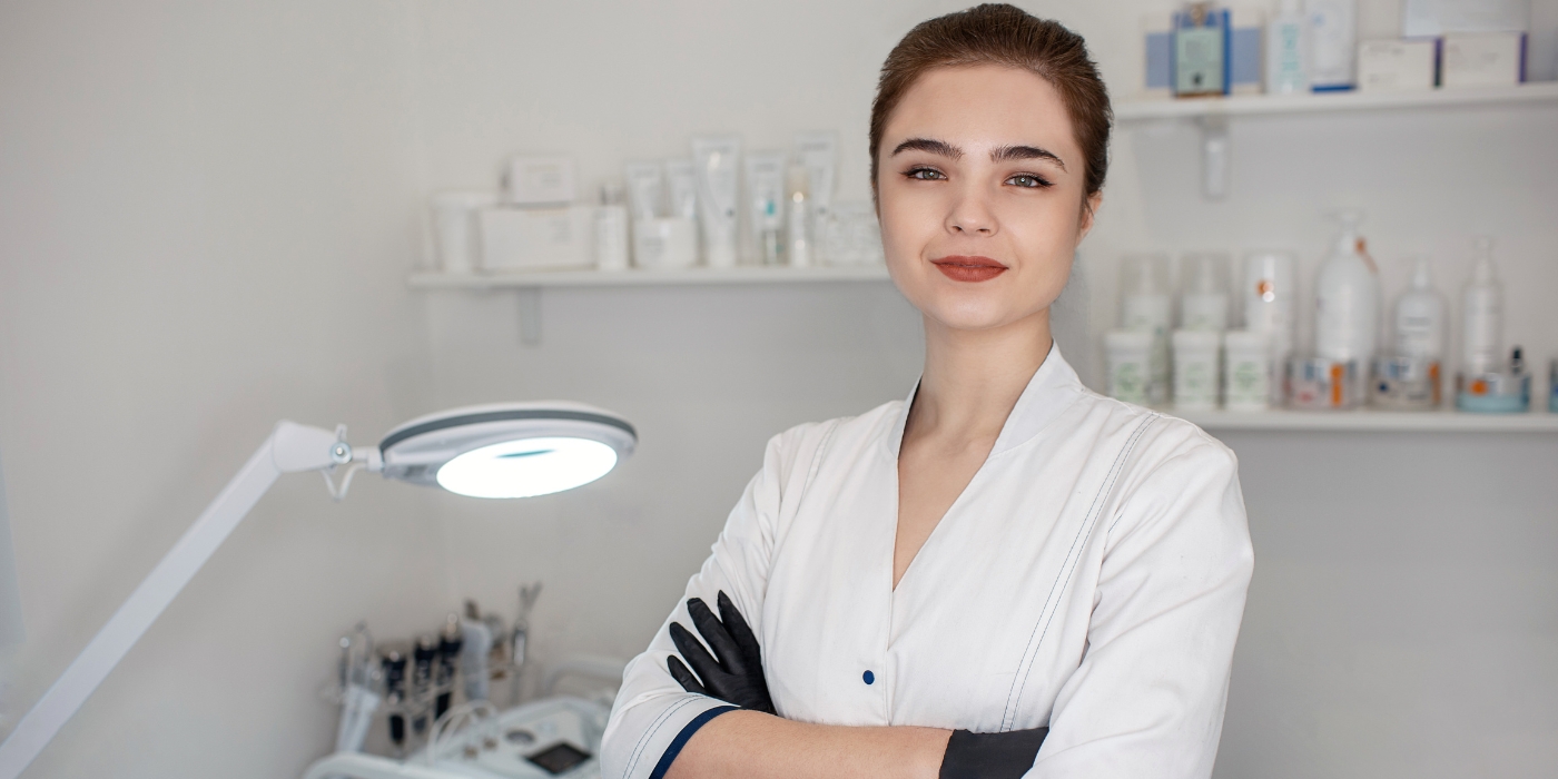 Corso di specializzazione teorico per estetista (300 ore) - Bologna